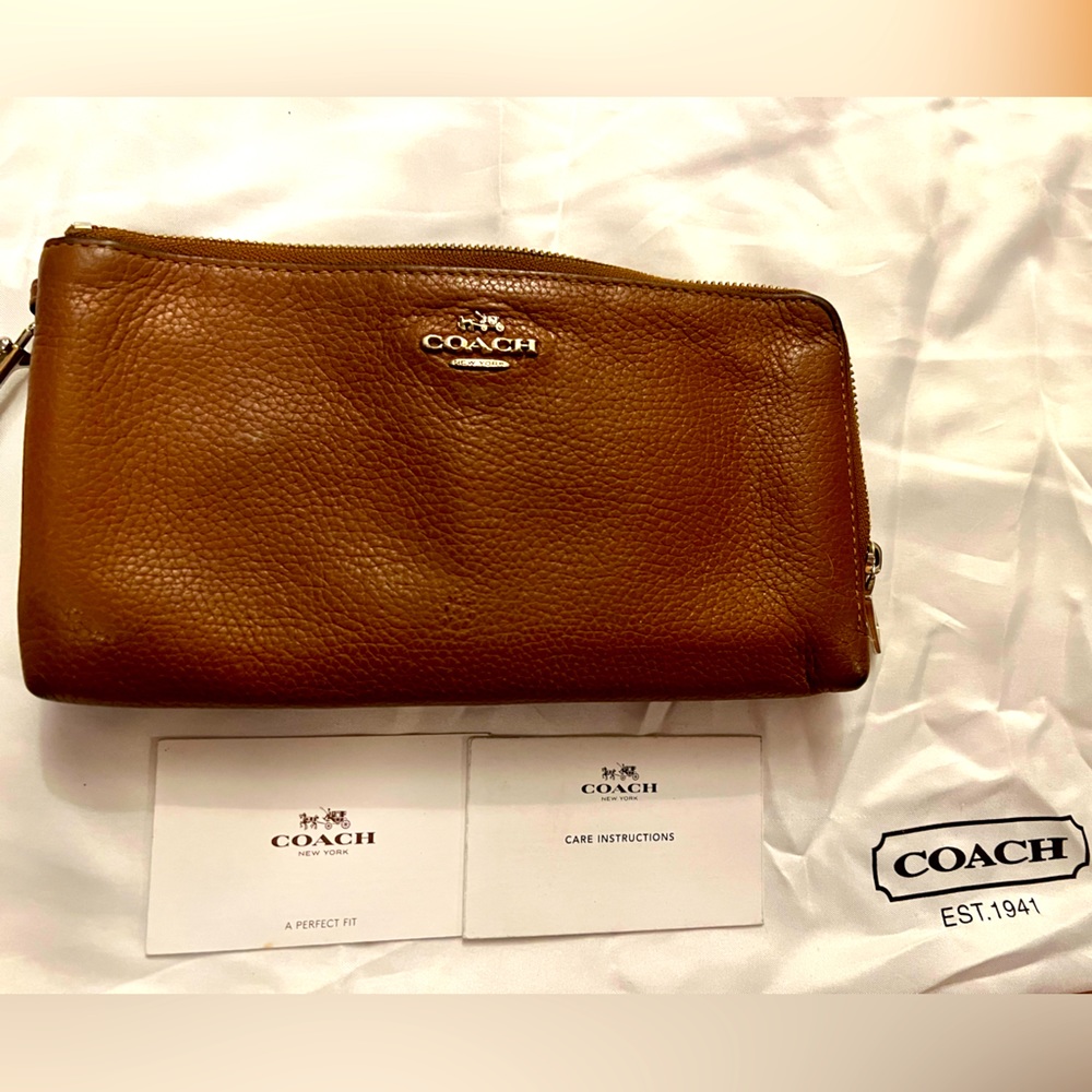 Coach brown leather wristlet / wallet
